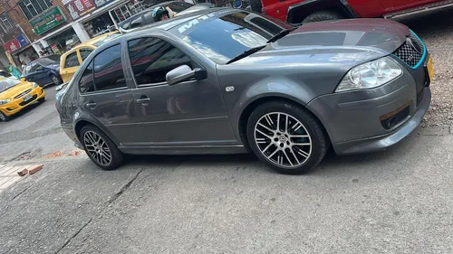 Jetta Modelo 2019 En Buen Estado Turbo