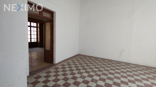 Imagen 3 de 12 de Renta Casa 4 Ambientes Centro