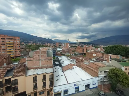 Apartaestudio En Arriendo Ubicado En Medellín Sector La Consolata (26421).