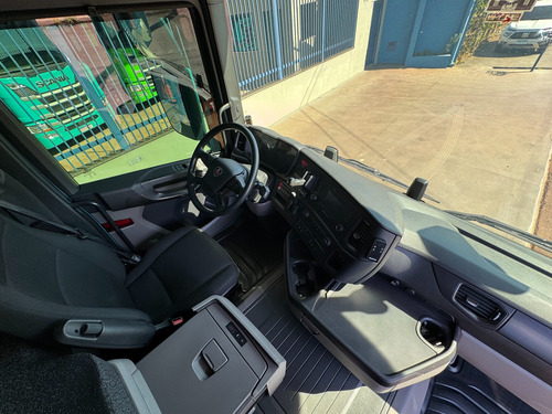 Scania R 540 6x4 Plus Ano:2024/muito Novo.