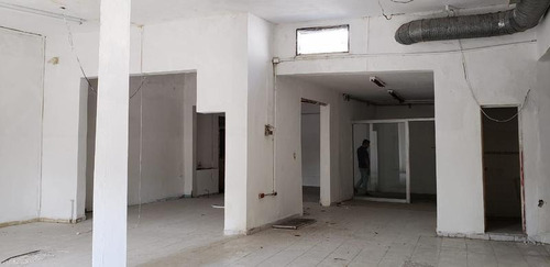 Imagen 3 de 8 de Oficina O Bodega En Renta Centro Monterrey