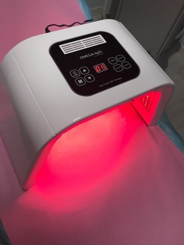 Imagen 9 de 10 de Mascara Led Cabina Corporal Pdt 7 Colores Terapia Facial Luminoterapia Rejuvenecimiento Acné Rosacea Antiarrugas 2019 Ya