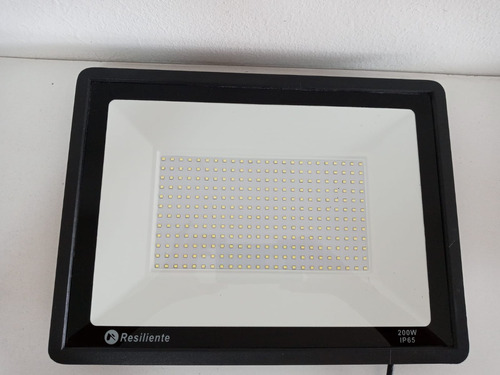 Reflector Led 200w Marca Resiliente