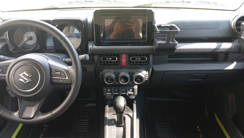 Suzuki Jimny 1.5 Glx At