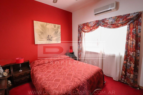 Casa 7 Ambientes Con 2 Locales- San Andres