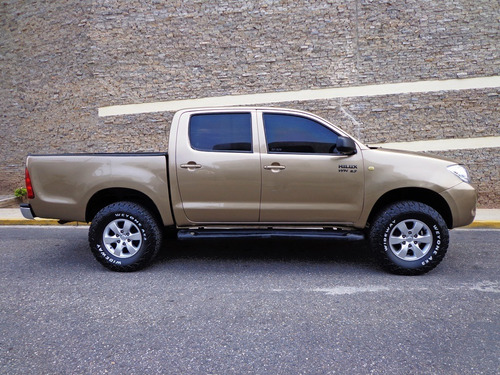 Imagen 4 de 12 de Toyota Hilux 2007 2.7 4x2 Automático