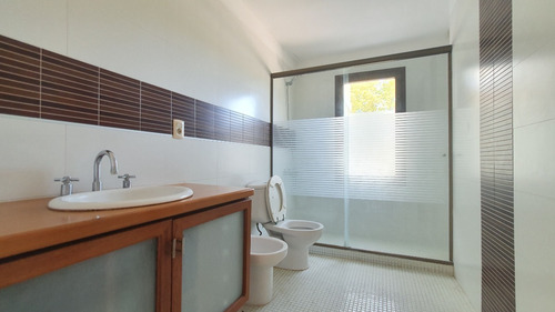 Imagen 16 de 30 de Venta Excelente Casa En Cumbres De Carrasco