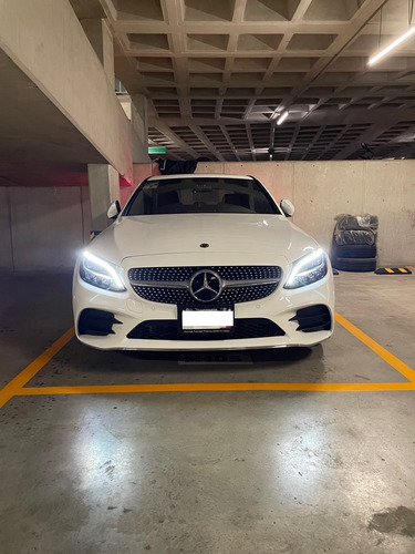 Imagen 2 de 7 de Mercedes Benz C300 Sport Cgi