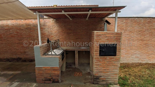 Imagen 6 de 21 de Casa Macaracuay 22-18630 Ramon Estrella 4142811513