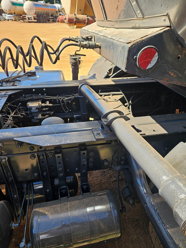 Cavalo Iveco Strailis 600s/40t Com Carreta Isotermica 2002.
