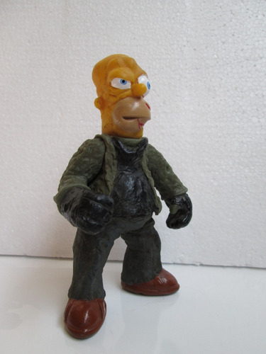 Figura De Acción Homero Los Simpsons 17cm (Usado)