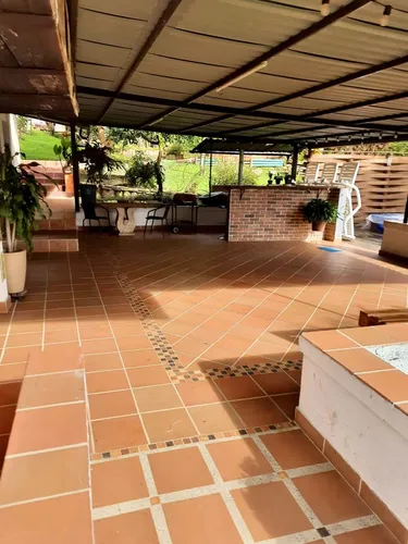 Vendo Acogedora Finca De 2.000 M² Para Descanso A 10 Minutos Titiribí