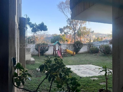 Imagen 4 de 18 de Venta De Cómodo Apartamento En Santa Paula / Gc 22-28500