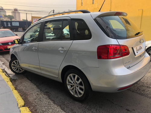 Volkswagen Spacefox 1.6 Trend Manual Prata - 2014