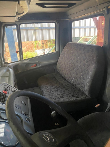 Mercedes Benz 1620