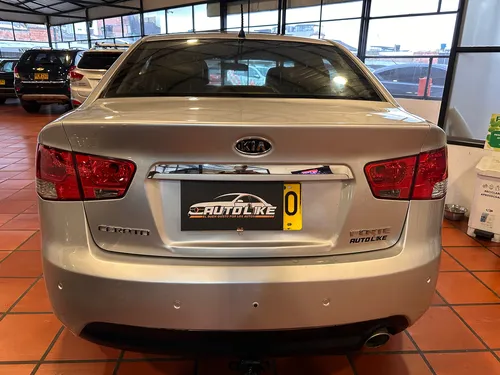 Kia CERATO FORTE 2.0