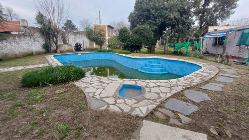 Venta De Casa 2 Ambientes Estilo Quinta 515m2 En Gonzáles Catan. Apto Crédito
