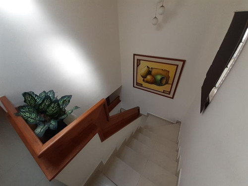 Imagen 4 de 14 de Karen Freites Rentahouse Mp 21f14022 Prebo I