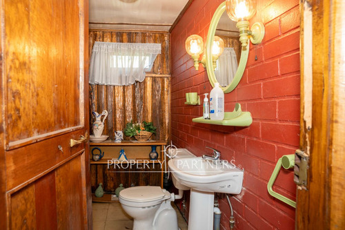 Espectacular Casa En Barrio Croata