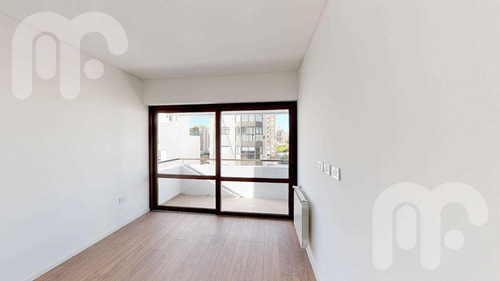 Imagen 14 de 24 de Venta Semipiso Categoría Con Cochera Calle 11 Entre 44 Y 45
