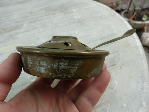 Antiguo Mechero Bronce 16,5 X 11,3 Diam X 6,6 Alto - 150 Grs (Usado)