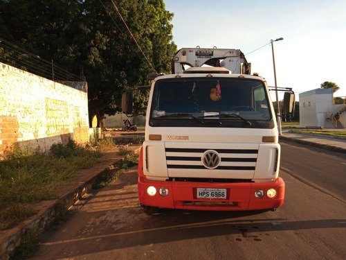 Imagem 8 de 12 de Volkswagen 13/180
