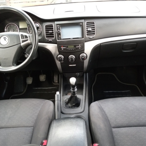 Imagen 12 de 14 de Ssangyong Korando 2012 2.0 C 4x2