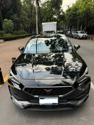 Cupra Leon 300Hp
