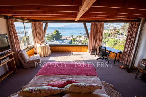 Casa Familiar A Pasos De La Playa En Maitencillo