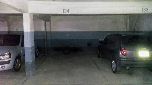 Imagen 3 de 6 de Venta Cochera En El Centro De Avellaneda
