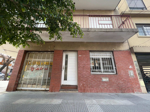 Imagen 8 de 15 de Venta Local Mas Deposito O Monoambiente Esquina