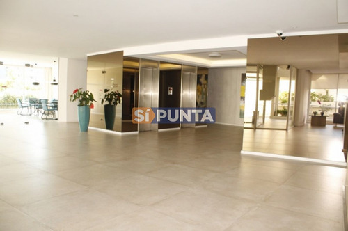 Imagen 27 de 29 de Venta De Apartamento De 1 Dormitorio En Brava Punta Del Este