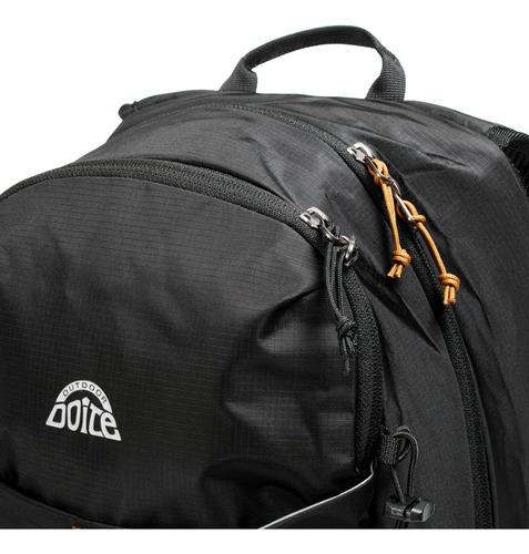Mochila Blunt 22 Litros Negro Doite