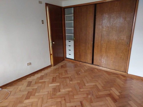Se Vende Casa Sotto Il Monte Con Luis Pasteur, Vitacura