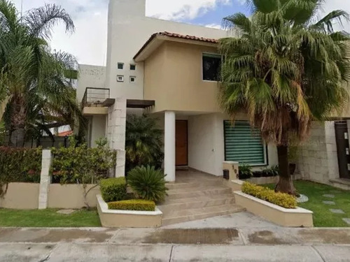 ¡oportunidad Remate Bancario! Preciosa Casa En Cumbres Del Lago, Juriquilla, Queretaro !!