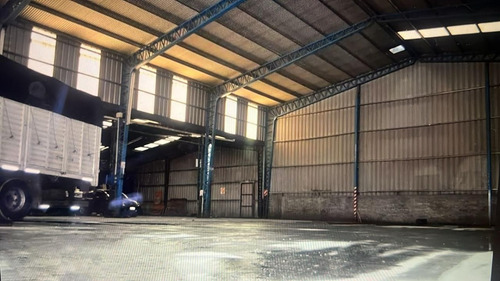 Excelente Nave Industrial De 2.500mts. Aprox, Hurlingham