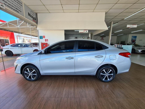 Imagem 8 de 11 de Yaris 1.5 16v Flex Sedan Xls Connect Multidrive