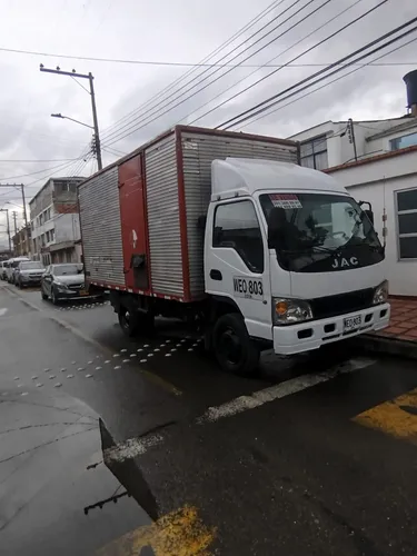 Camion 4 Toneladas