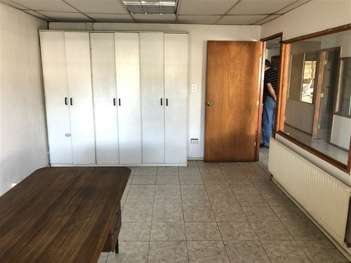 Imagen 4 de 18 de Sitio En Venta, Bodega Y Oficina En Concepción - Chillancito