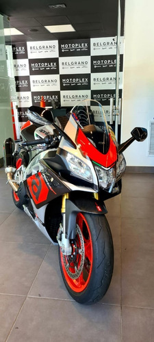 Aprilia Rsv4