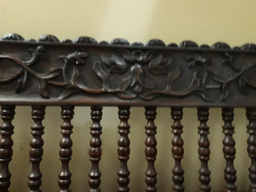 Imagen 3 de 10 de Banqueta De Madera Años 80 En Perfecto Estado.