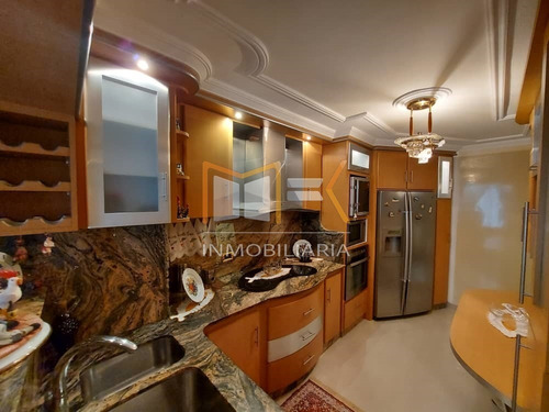 Imagen 4 de 14 de Apartamento En Zona Exclusiva De Carrizal, Urb Llano Alto / Mk Inmobiliaria Johnny C.