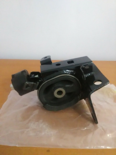  Base Motor Caja Toyota Corolla  Sensación  03/08 Izq.