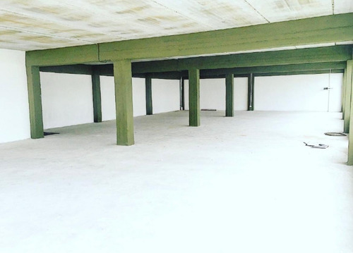Local Comercial En Alquiler Ubicado En Esquina Sobre Ruta 205 Ezeiza