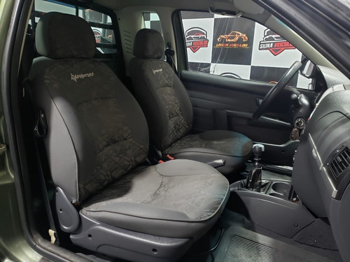 Imagem 14 de 18 de Fiat Strada 1.8 Mpi Adventure Locker Ce 16v
