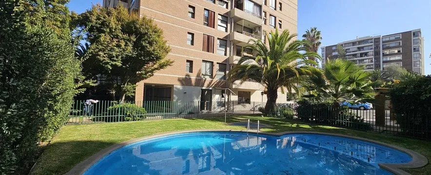 Enrique Richards &amp; Jorge Washington - Plaza Ñuñoa - Ñuñoa - RM (Metropolitana)