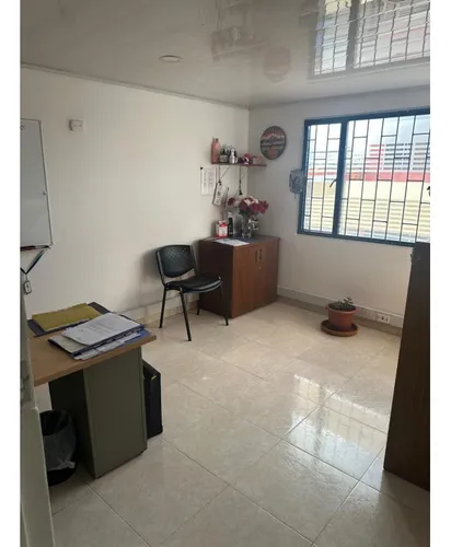 Vendo Bodega En Las Ferias, 562,50 Mts2. 3 Pisos. Bogotá.