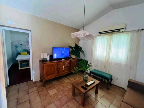 Casa Ph En Ph Ubicada En La Clasica Esquina Cerca Del Centro