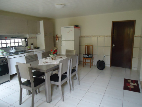 Imagem 14 de 15 de Casa A Venda No Bairro Iririú Em Joinville - Sc. - 1031-1