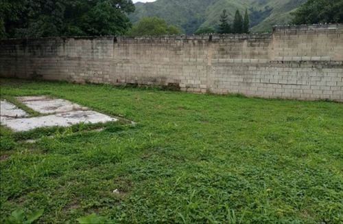 Parcela Plana Altos De Guataparo En Sector Muy Seguro.